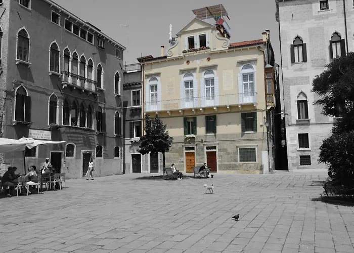 بيت ضيافة Palazzo Soderini