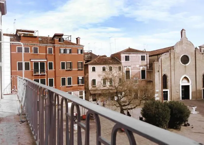 Palazzo Soderini بيت ضيافة 3*